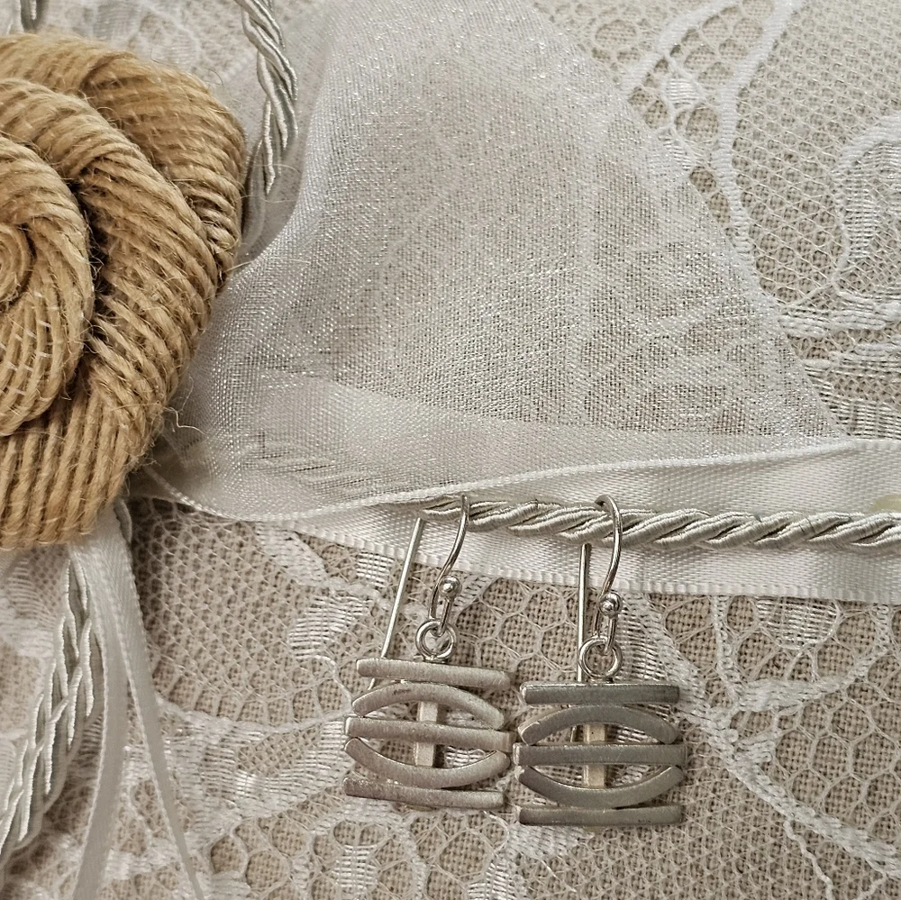 Heather Murray 925 Silver Garden Gate Earrings - Picture 3 of 11